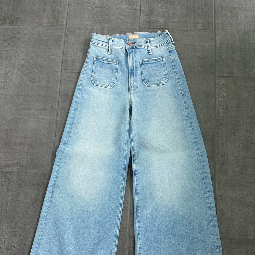 Light Blue Wide-Leg Women's Jeans
